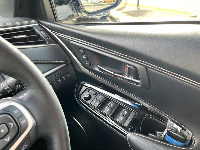 Toyota HARRIER 2018-02 9824-22