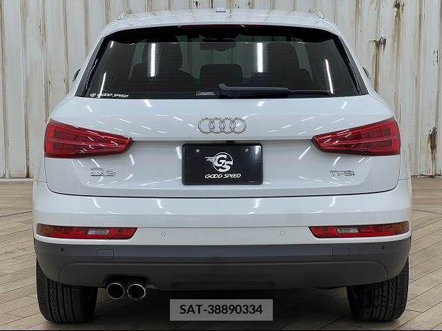 Audi Q3 2015-05 211652-12