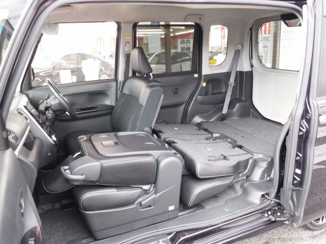 Daihatsu TANTO CUSTOM 2017-05 22563-10