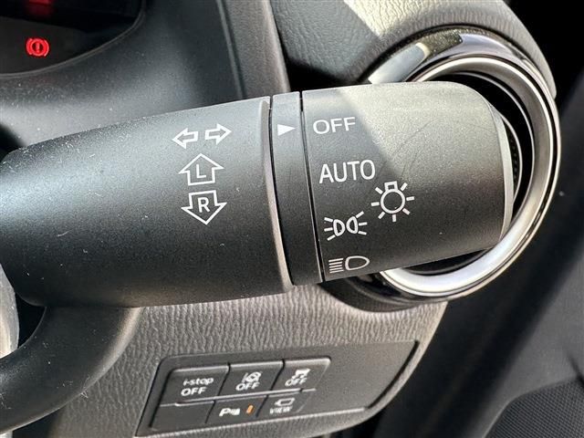 Mazda DEMIO 2018-02 1320-15