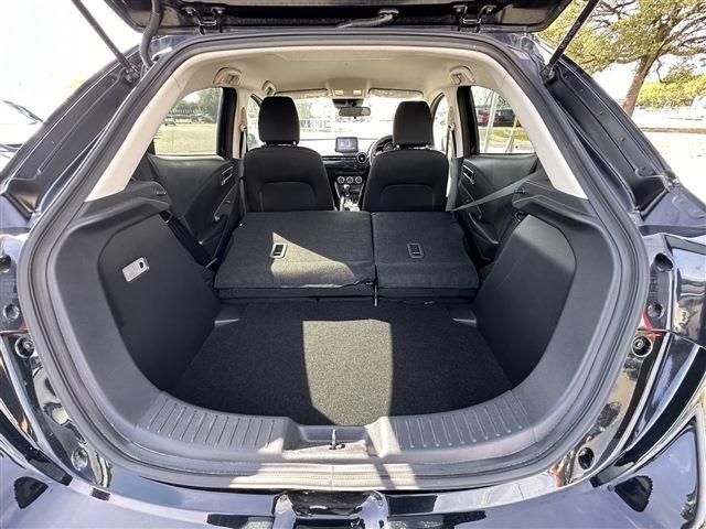 Mazda DEMIO 2018-02 1320-22