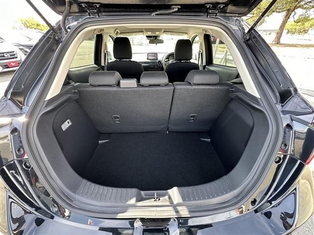 Mazda DEMIO 2018-02 1320-21
