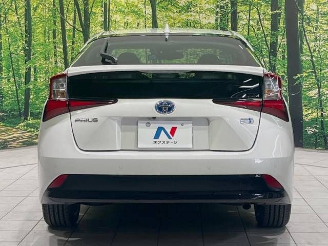 Toyota PRIUS 2019-08 181050-15