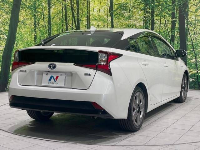 Toyota PRIUS 2019-08 181050-17