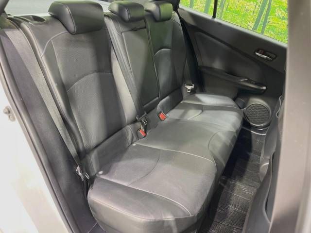 Toyota PRIUS 2019-08 181050-9