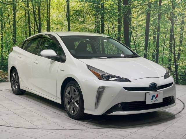 Toyota PRIUS 2019-08 181050-16