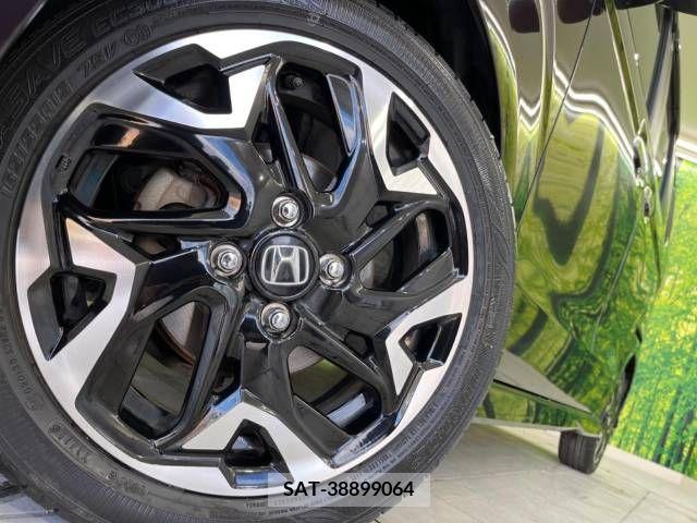 Honda N BOX CUSTOM 2019-11 208098-13