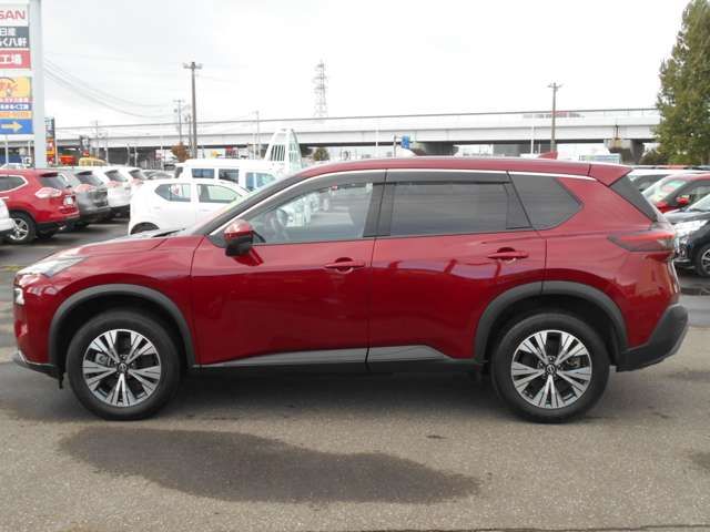 Nissan X-TRAIL 2022-07 24671-6