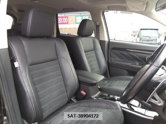 Mitsubishi OUTLANDER PHEV 2016-10 220752-8
