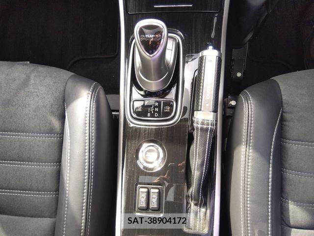 Mitsubishi OUTLANDER PHEV 2016-10 220752-15