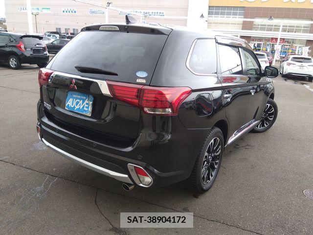 Mitsubishi OUTLANDER PHEV 2016-10 220752-1