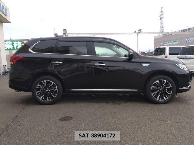 Mitsubishi OUTLANDER PHEV 2016-10 220752-3