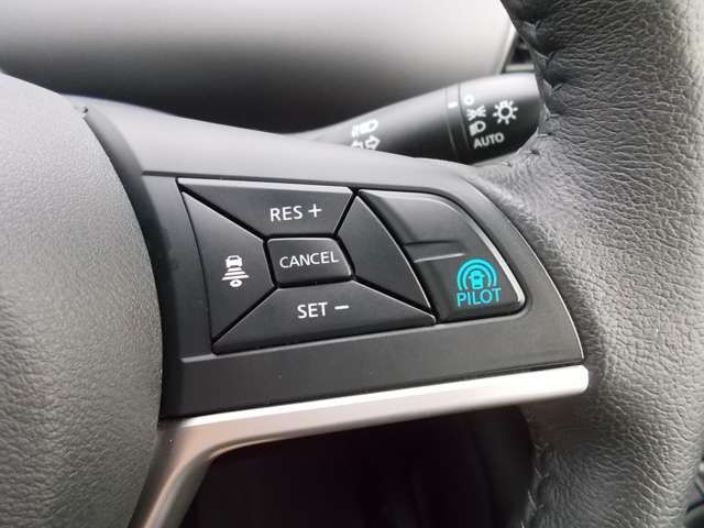 Nissan SERENA 2018-08 4698-8