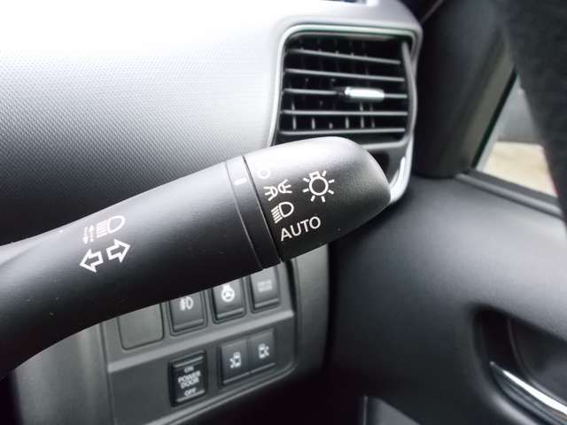 Nissan SERENA 2018-08 4698-17
