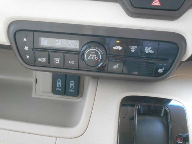 Honda N BOX 2019-03 8893-11