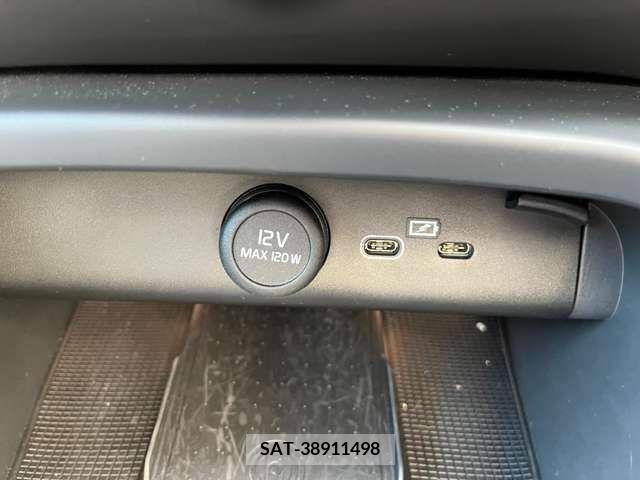 Volvo C40 2023-05 370186-11