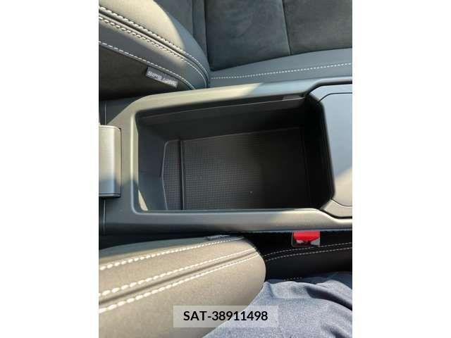 Volvo C40 2023-05 370186-15