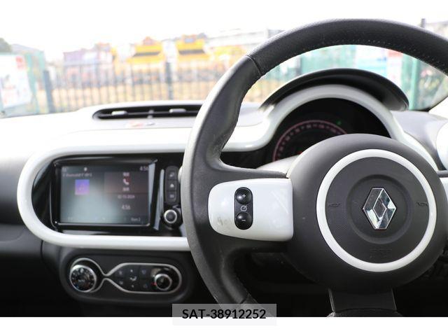 Renault TWINGO 2020-06 211221-3