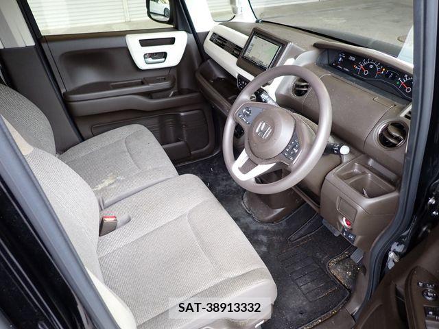 Honda N BOX 2022-08 392559-1