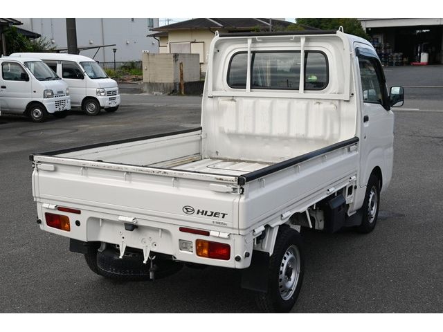 Daihatsu HIJET TRUCK 2018-10 15423-4