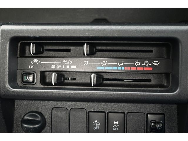 Daihatsu HIJET TRUCK 2018-10 15423-18