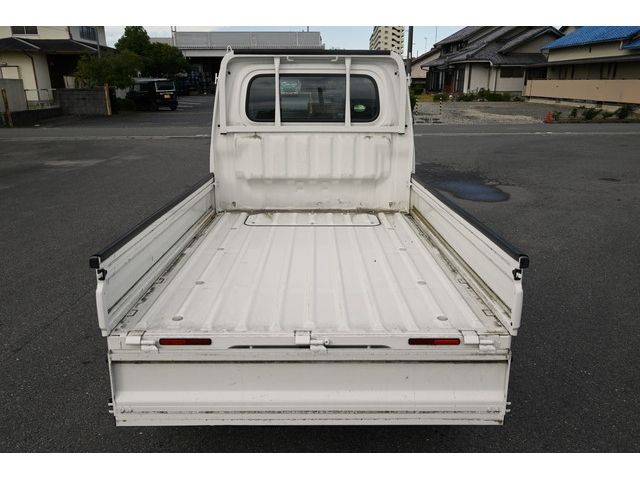 Daihatsu HIJET TRUCK 2018-10 15423-9