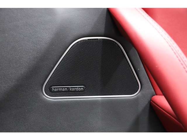 Maserati LEVANTE 2020-10 189730-7