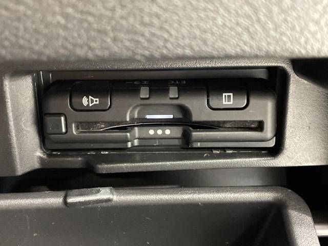 Nissan SERENA 2020-12 192624-6