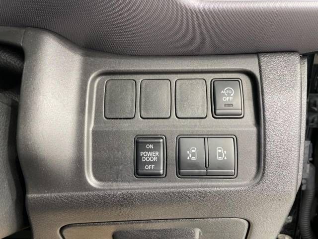 Nissan SERENA 2020-12 192624-2