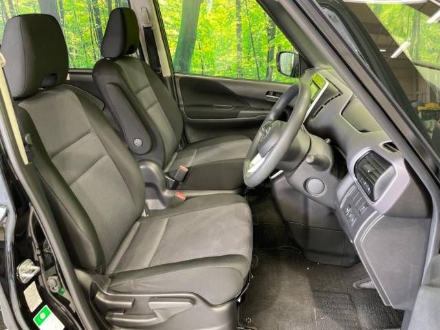 Nissan SERENA 2020-12 192624-11