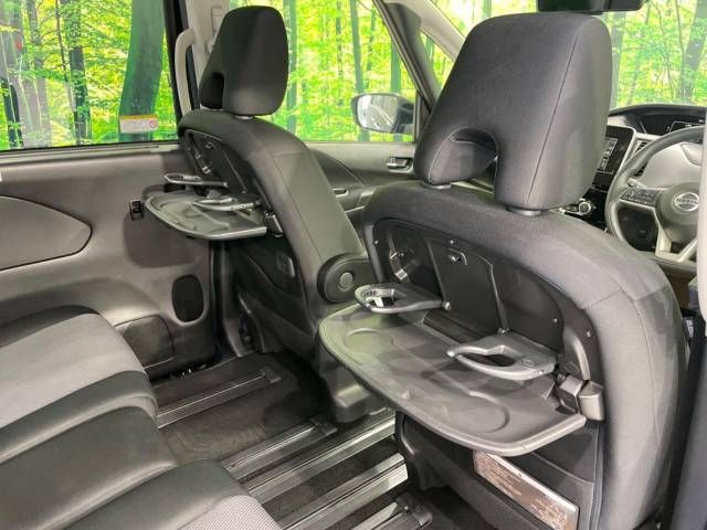 Nissan SERENA 2020-12 192624-7