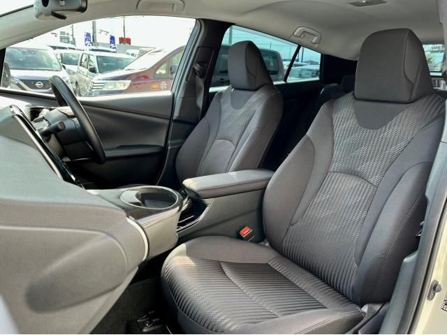 Toyota PRIUS 2019-07 189471-21