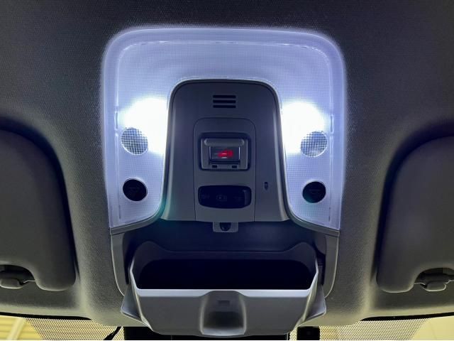 Toyota PRIUS 2019-07 189471-17