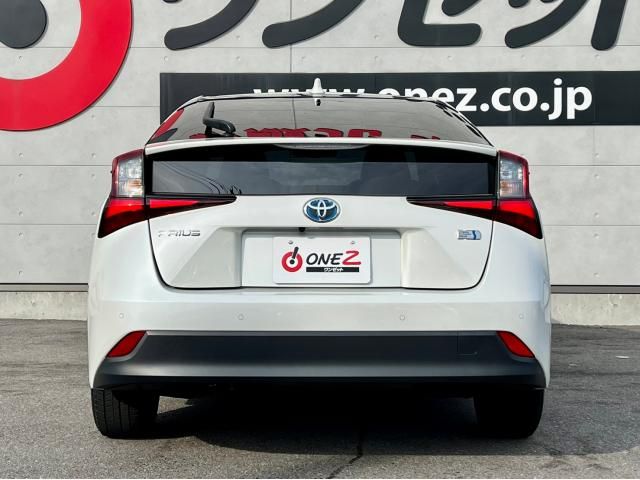 Toyota PRIUS 2019-07 189471-2
