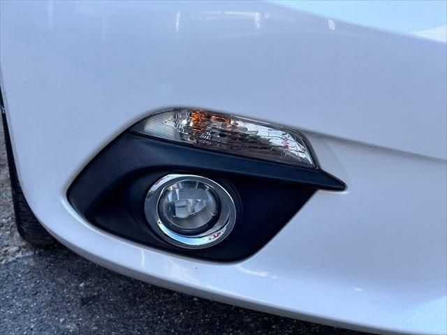 Mazda AXELA SPORT 2015-01 190053-11