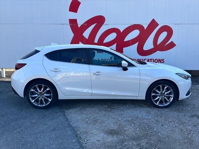 Mazda AXELA SPORT 2015-01 190053-3