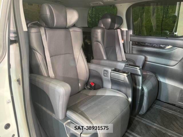 Toyota ALPHARD 2023-02 258924-9