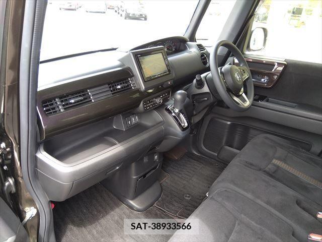 Honda N BOX CUSTOM 2019-11 392693-11