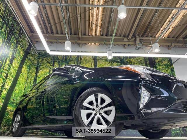 Toyota PRIUS 2016-08 393409-13