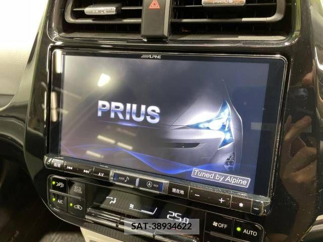 Toyota PRIUS 2016-08 393409-2