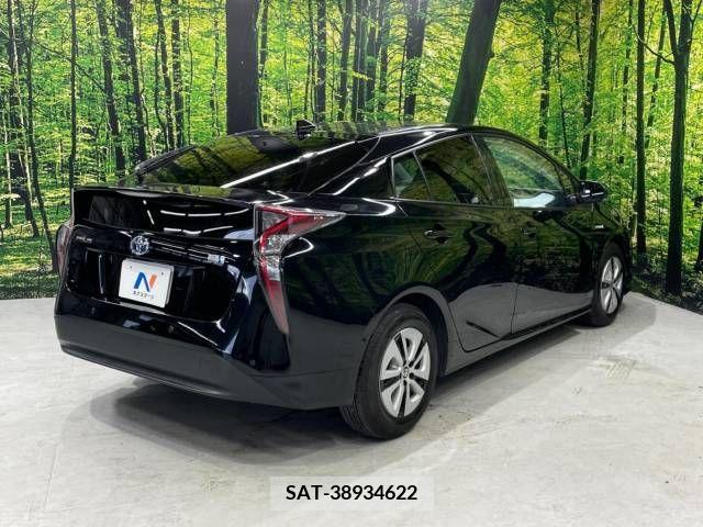 Toyota PRIUS 2016-08 393409-17