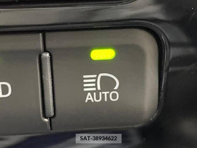 Toyota PRIUS 2016-08 393409-6