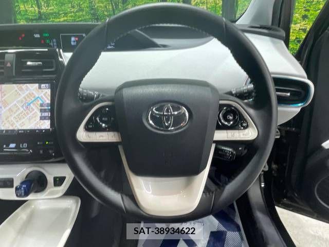 Toyota PRIUS 2016-08 393409-11