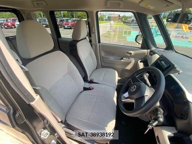 Nissan ROOX 2022-08 393774-17