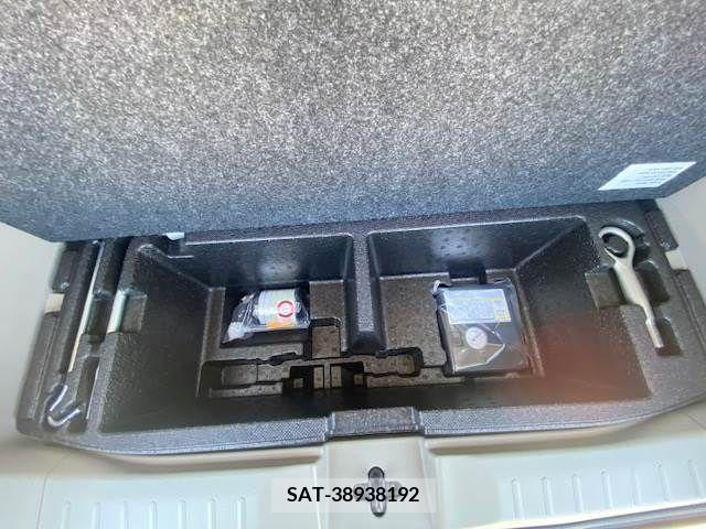 Nissan ROOX 2022-08 393774-14
