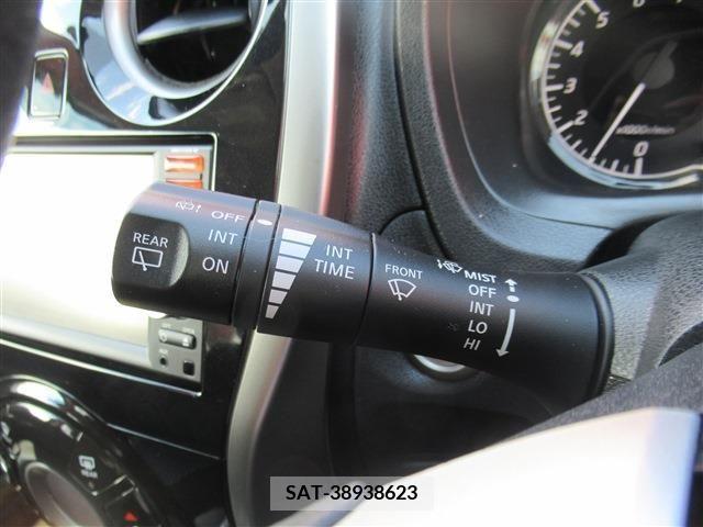 Nissan NOTE 2015-12 327274-18