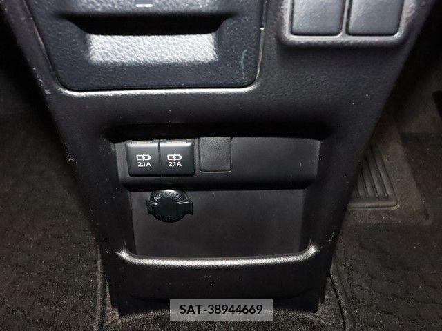 Toyota VOXY 2018-01 288996-13