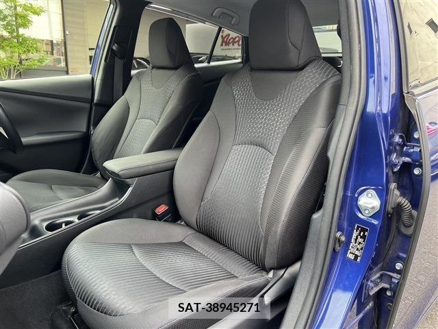 Toyota PRIUS 2016-08 322340-18