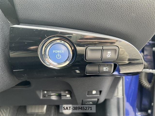 Toyota PRIUS 2016-08 322340-6