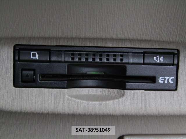 Toyota PRIUS 2012-11 211198-12